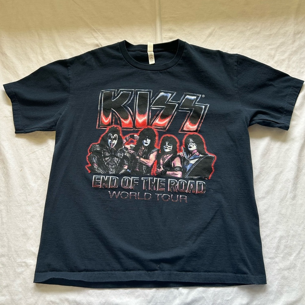 Kiss Black End of the road world tour concert tee 2019.
